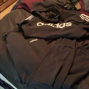 Adidas Sweatshirt Jogger set